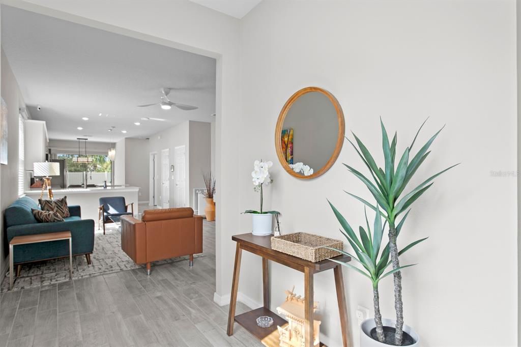 На продажу: $340,000 (3 спален, 2 ванн, 1565 Квадратных фут)