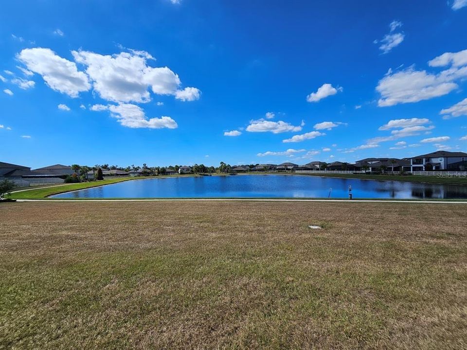 На продажу: $340,000 (3 спален, 2 ванн, 1565 Квадратных фут)