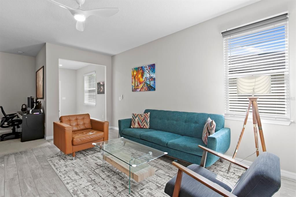 На продажу: $340,000 (3 спален, 2 ванн, 1565 Квадратных фут)