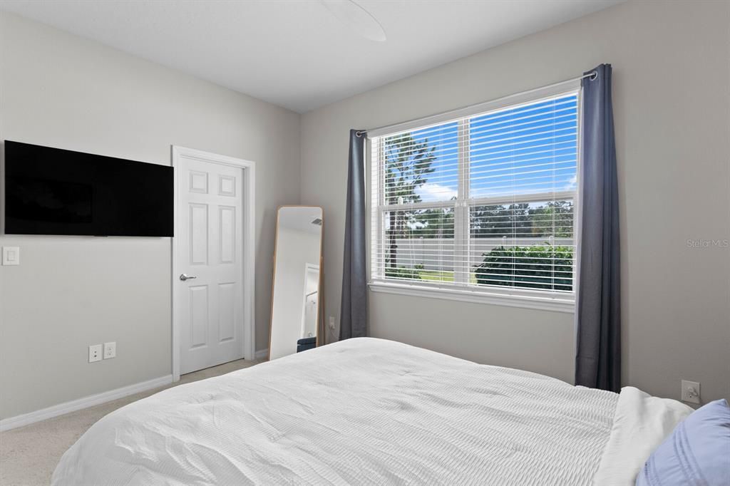 На продажу: $340,000 (3 спален, 2 ванн, 1565 Квадратных фут)