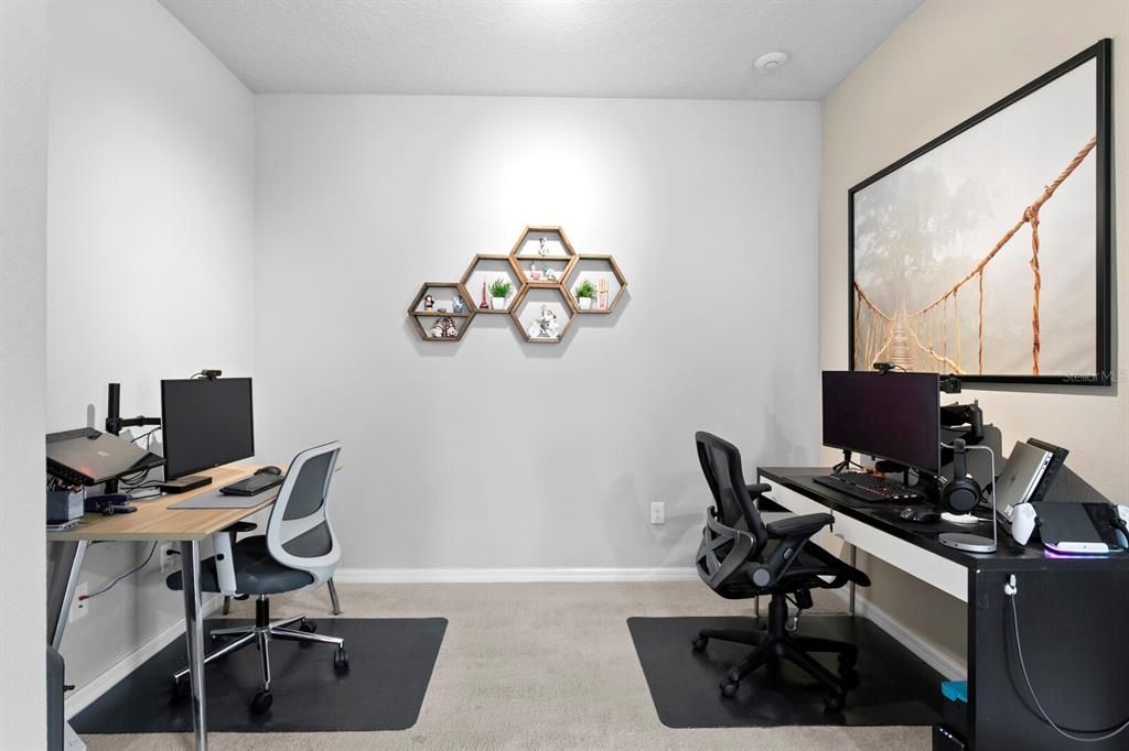 На продажу: $340,000 (3 спален, 2 ванн, 1565 Квадратных фут)