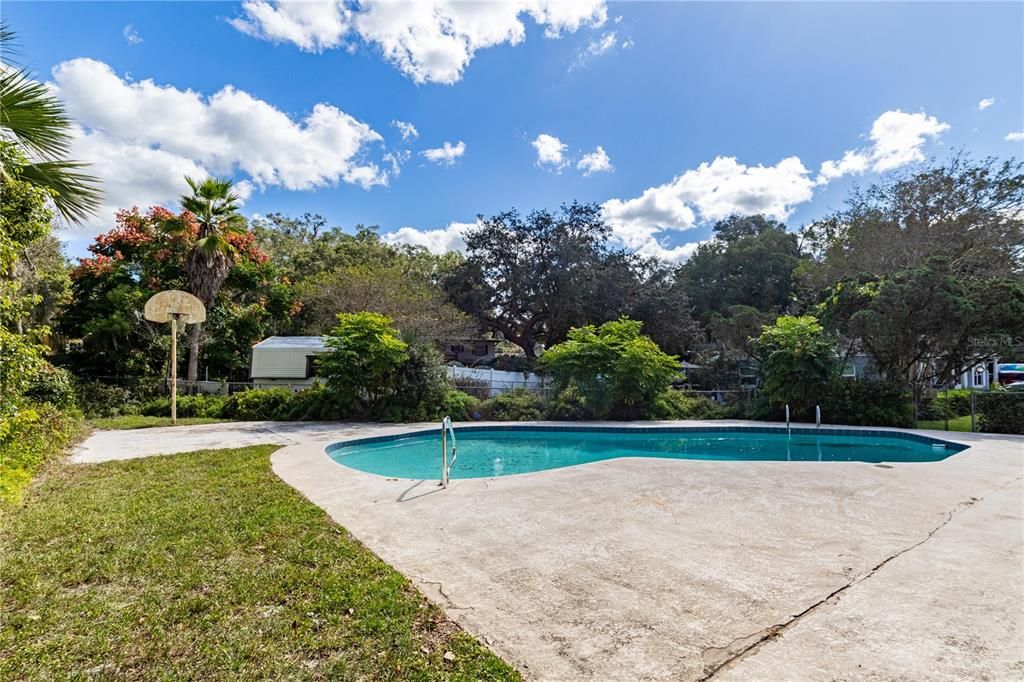 待售: $389,000 (3 贝兹, 2 浴室, 2002 平方英尺)