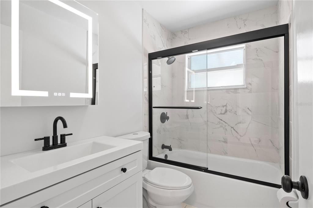 待售: $389,000 (3 贝兹, 2 浴室, 2002 平方英尺)