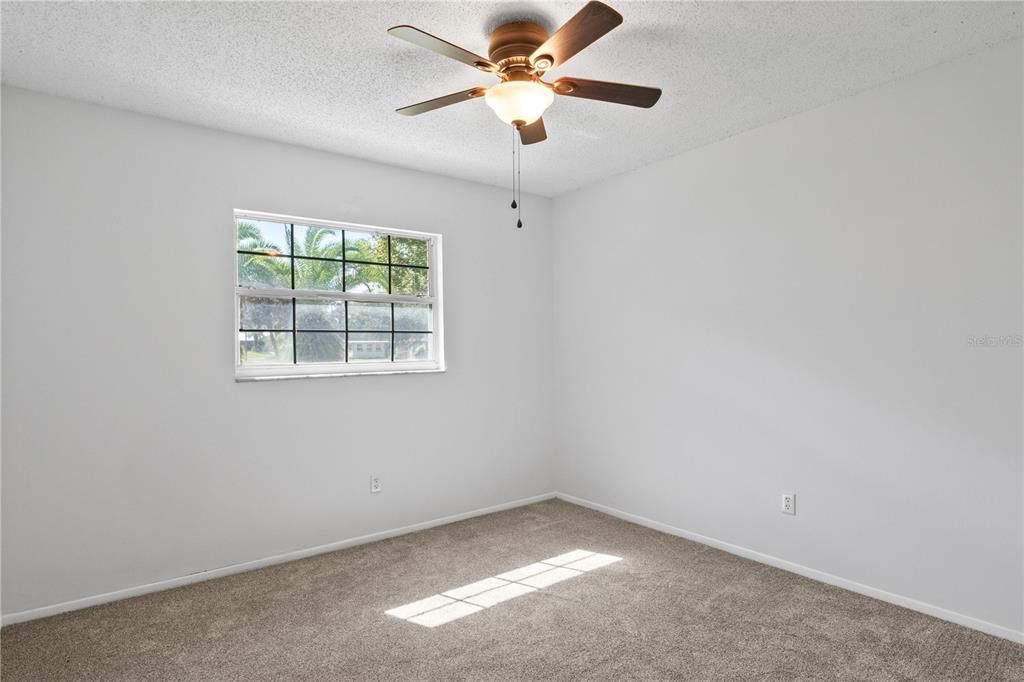 待售: $389,000 (3 贝兹, 2 浴室, 2002 平方英尺)