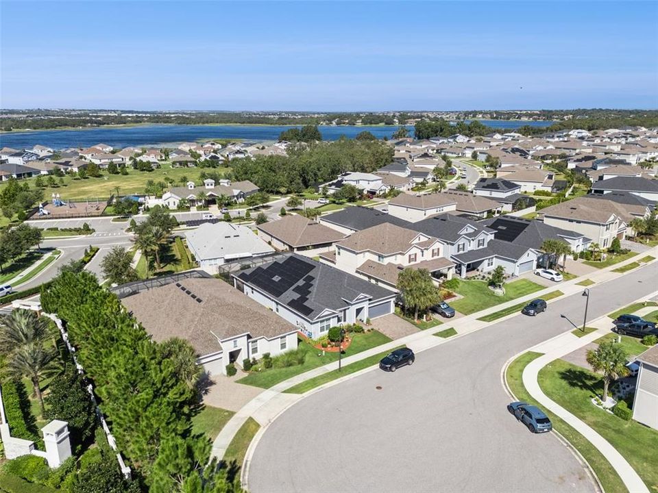 For Sale: $849,000 (4 beds, 4 baths, 2741 Square Feet)