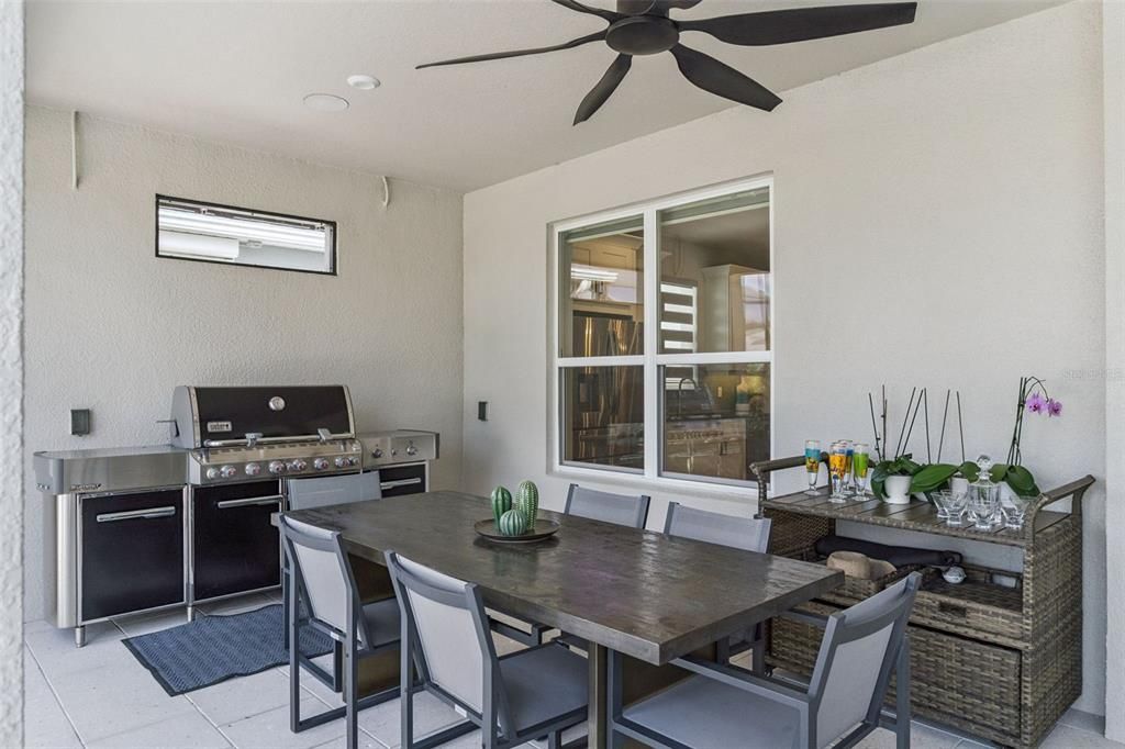 For Sale: $849,000 (4 beds, 4 baths, 2741 Square Feet)