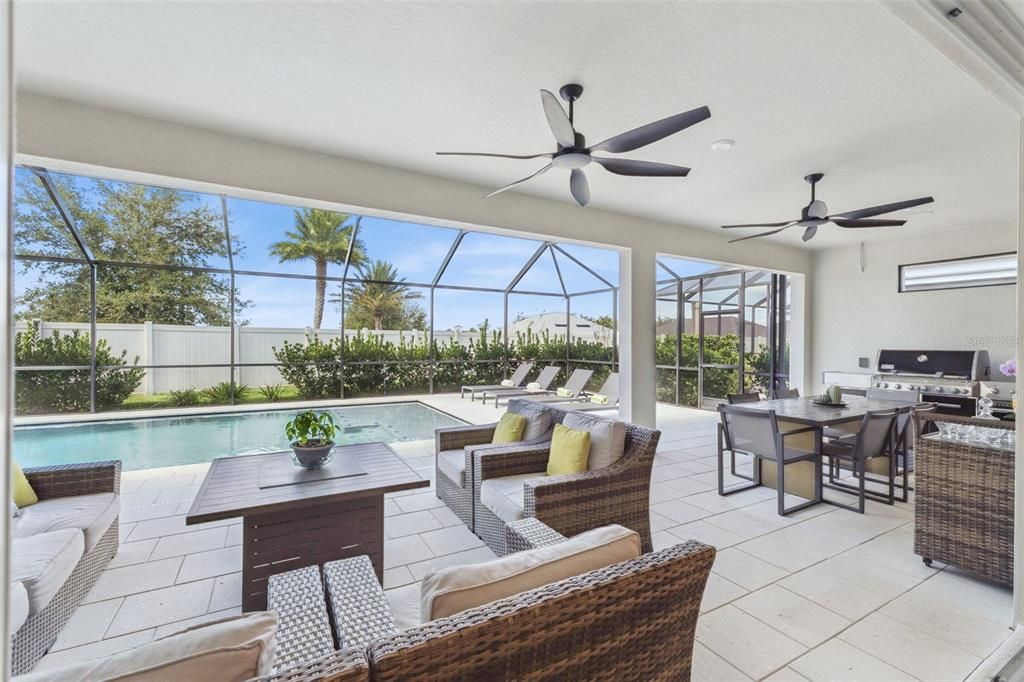 For Sale: $849,000 (4 beds, 4 baths, 2741 Square Feet)