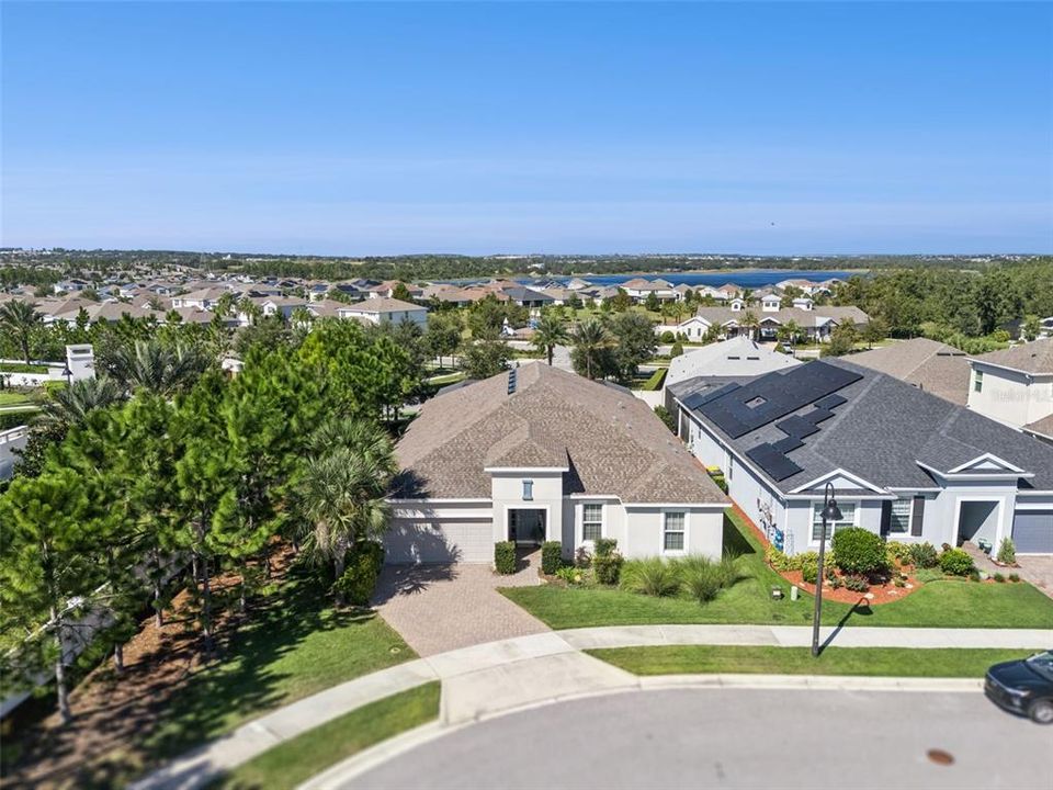 For Sale: $849,000 (4 beds, 4 baths, 2741 Square Feet)