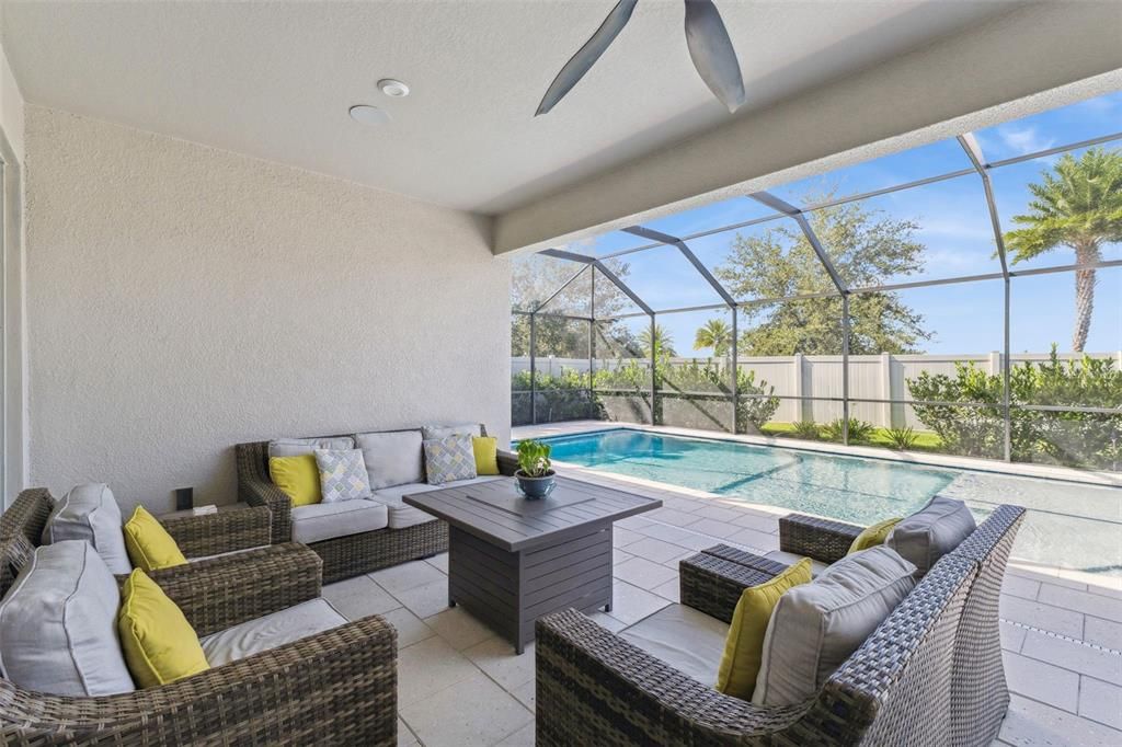 For Sale: $849,000 (4 beds, 4 baths, 2741 Square Feet)