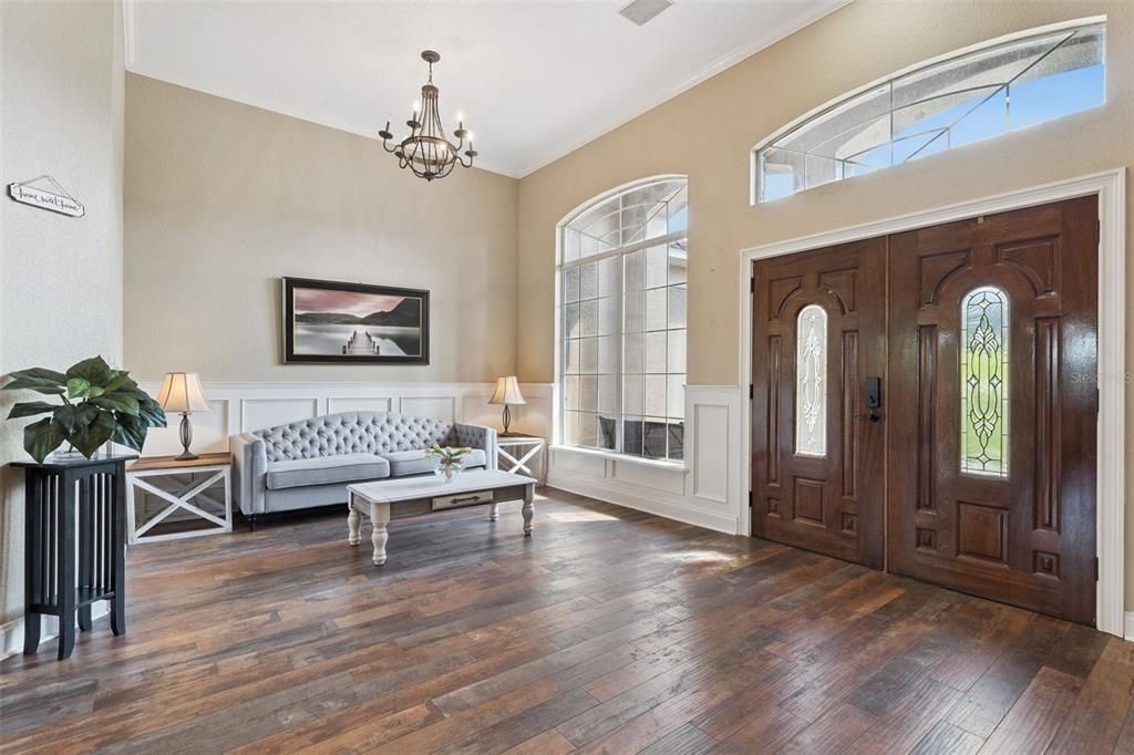 待售: $805,000 (6 贝兹, 3 浴室, 4917 平方英尺)