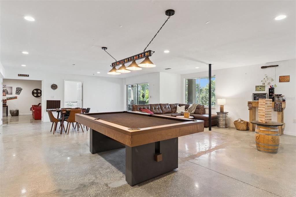 待售: $805,000 (6 贝兹, 3 浴室, 4917 平方英尺)