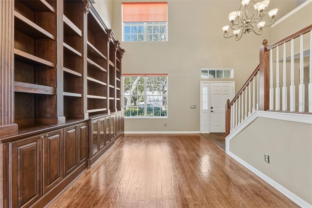 For Rent: $3,300 (4 beds, 2 baths, 2567 Square Feet)