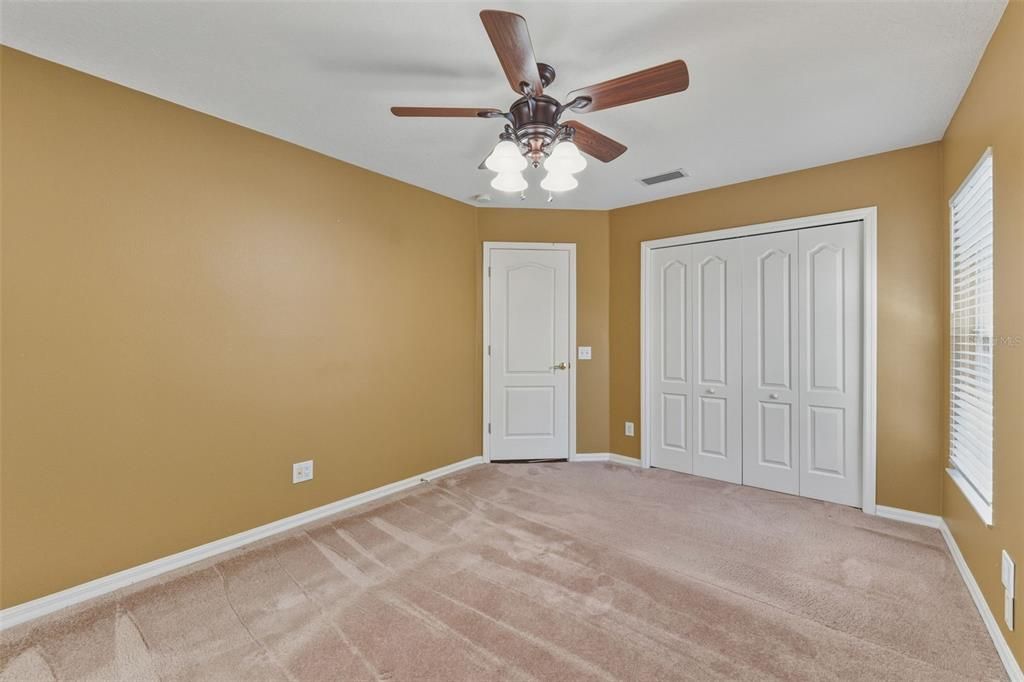 For Rent: $3,300 (4 beds, 2 baths, 2567 Square Feet)