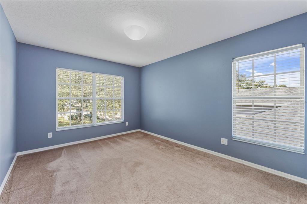 For Rent: $3,300 (4 beds, 2 baths, 2567 Square Feet)