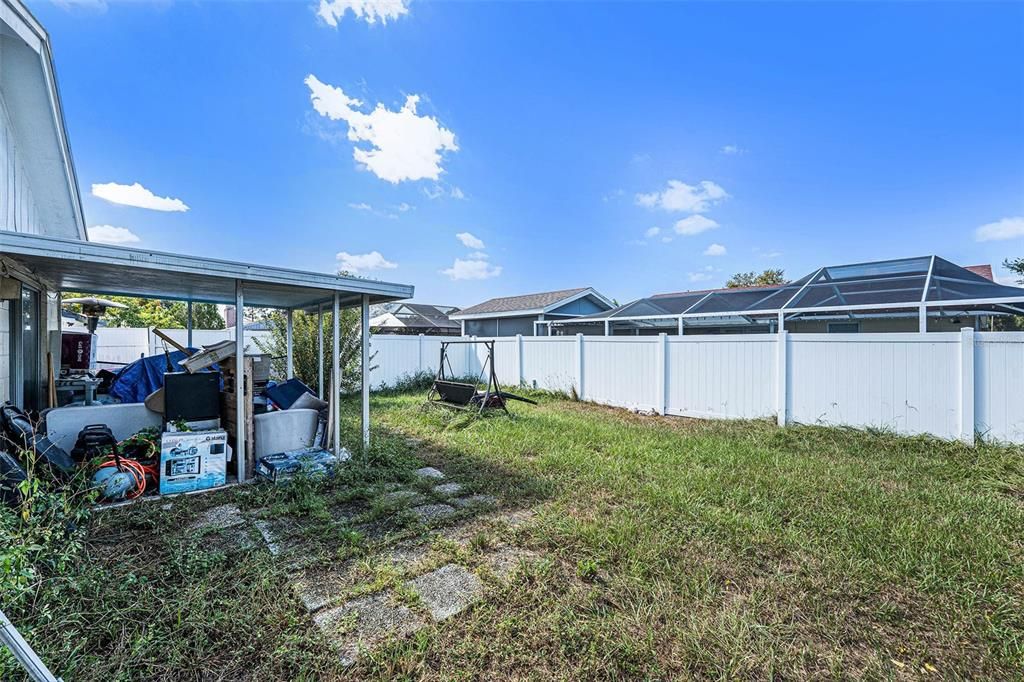 Active With Contract: $266,900 (3 beds, 2 baths, 1340 Square Feet)