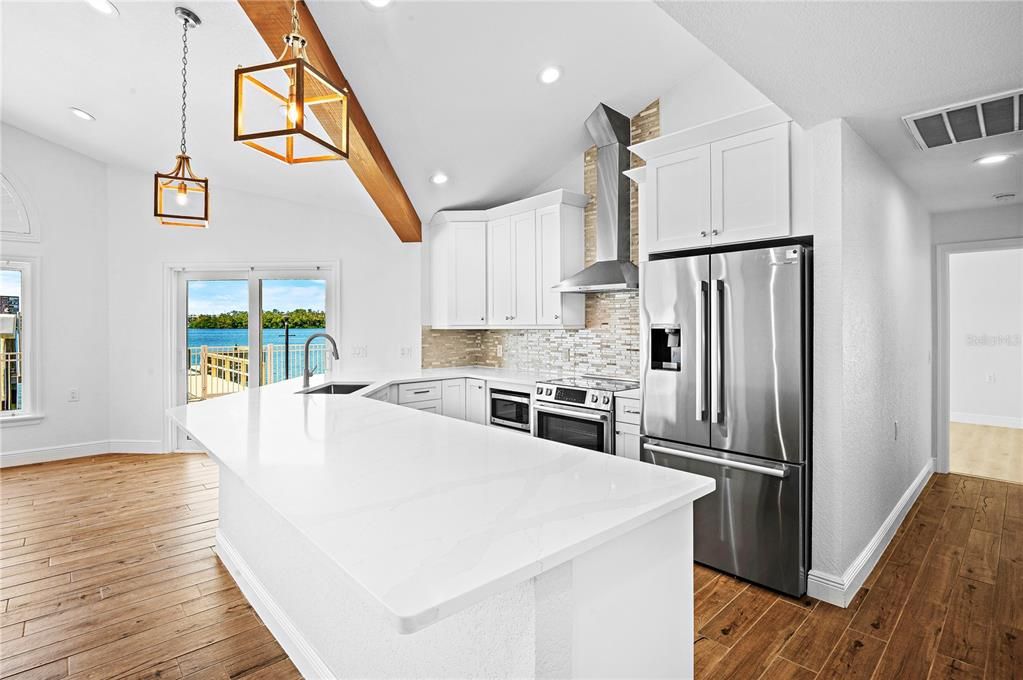 На продажу: $1,349,000 (4 спален, 3 ванн, 1996 Квадратных фут)