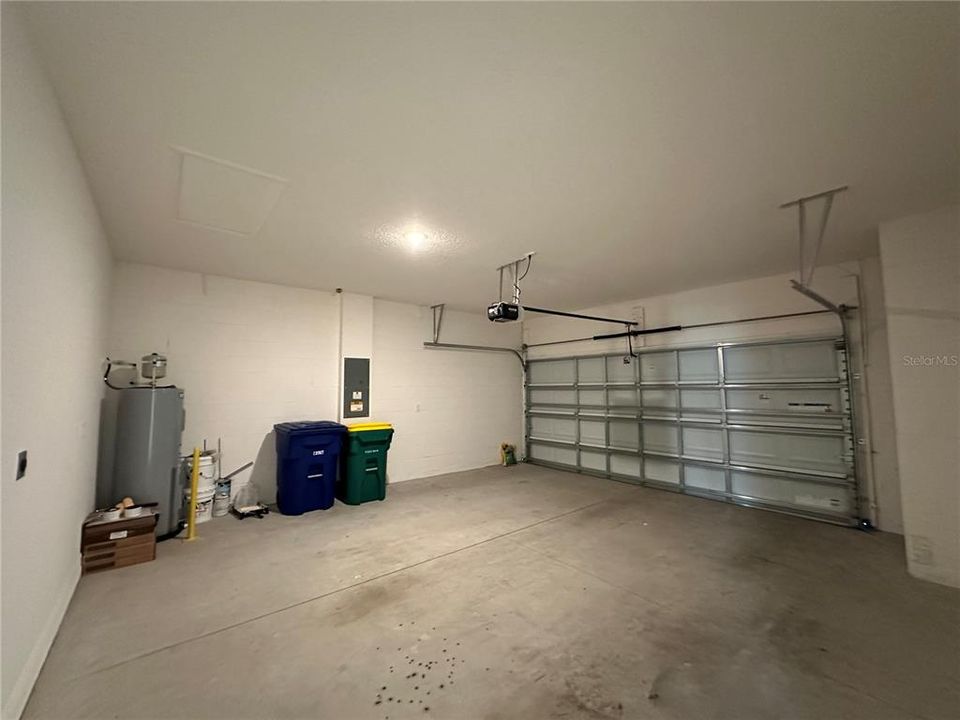 В аренду: $2,400 (3 спален, 2 ванн, 1672 Квадратных фут)