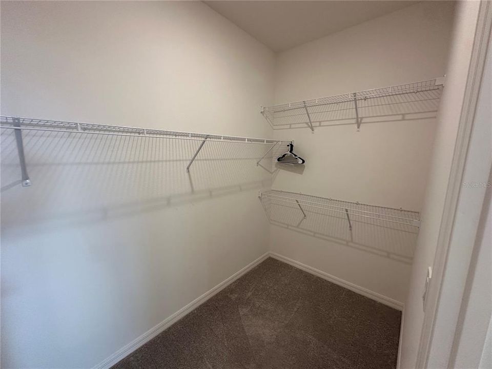 В аренду: $2,400 (3 спален, 2 ванн, 1672 Квадратных фут)