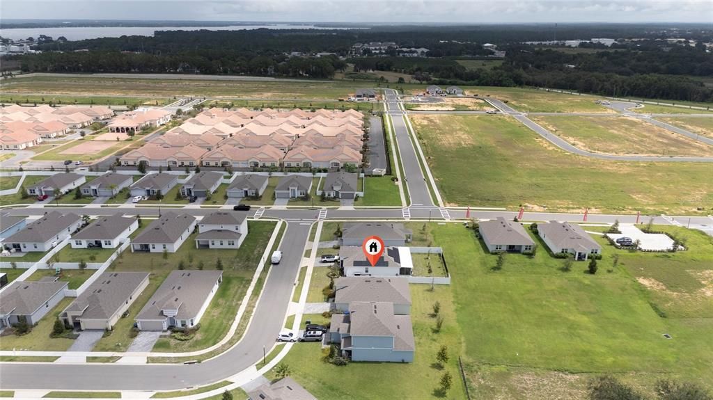 В аренду: $2,400 (3 спален, 2 ванн, 1672 Квадратных фут)