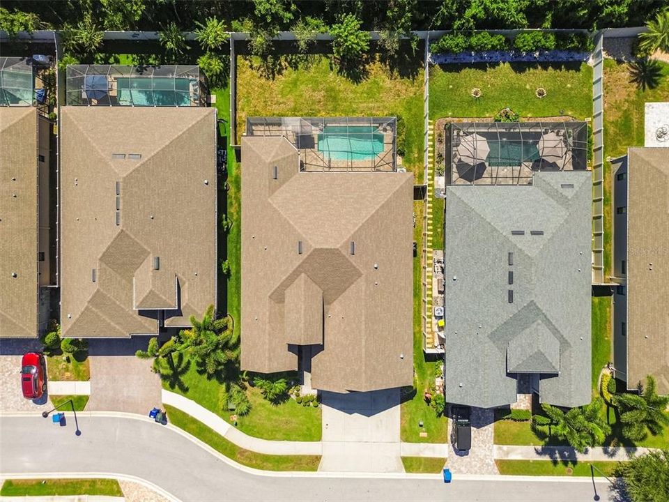 Active With Contract: $925,000 (4 beds, 3 baths, 2736 Square Feet)