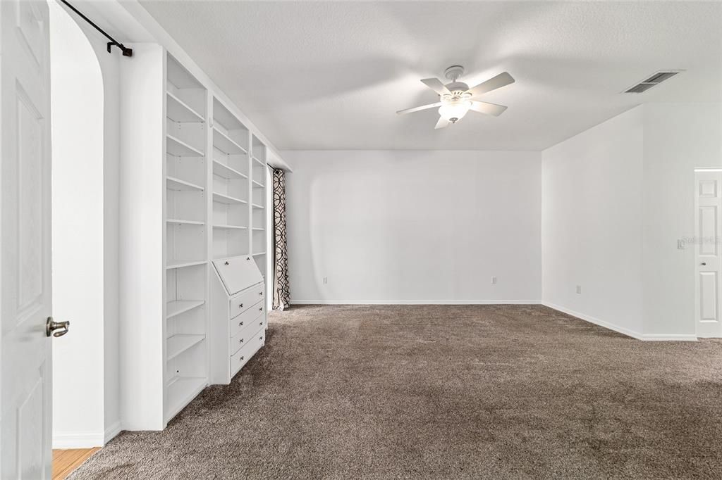 For Sale: $355,000 (3 beds, 2 baths, 2145 Square Feet)