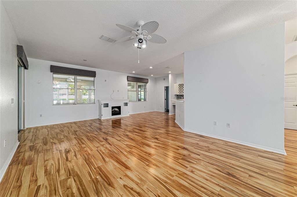 For Sale: $355,000 (3 beds, 2 baths, 2145 Square Feet)