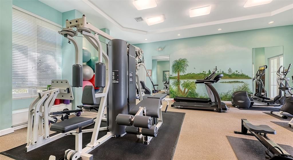 For Sale: $300,000 (2 beds, 2 baths, 1543 Square Feet)