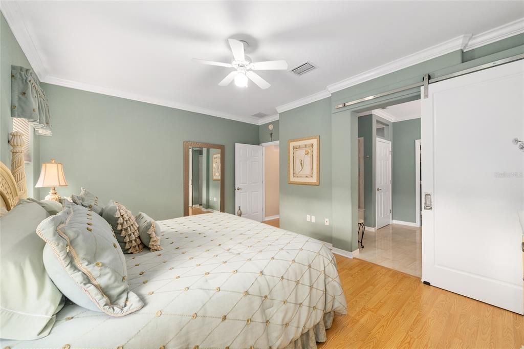 合同活跃: $364,500 (2 贝兹, 2 浴室, 1779 平方英尺)