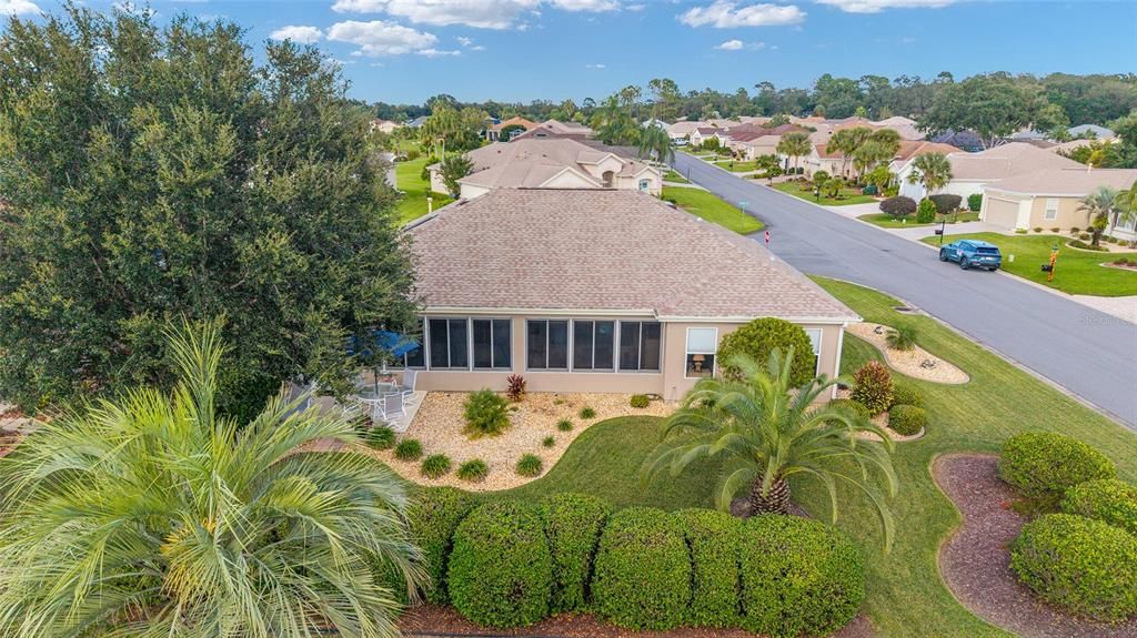 合同活跃: $364,500 (2 贝兹, 2 浴室, 1779 平方英尺)