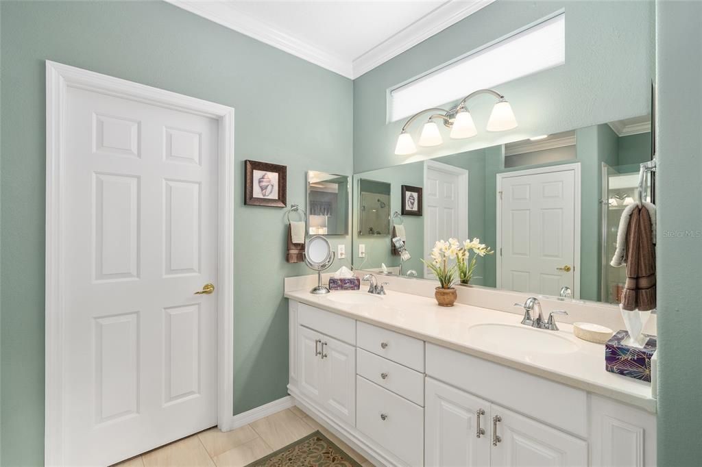 合同活跃: $364,500 (2 贝兹, 2 浴室, 1779 平方英尺)