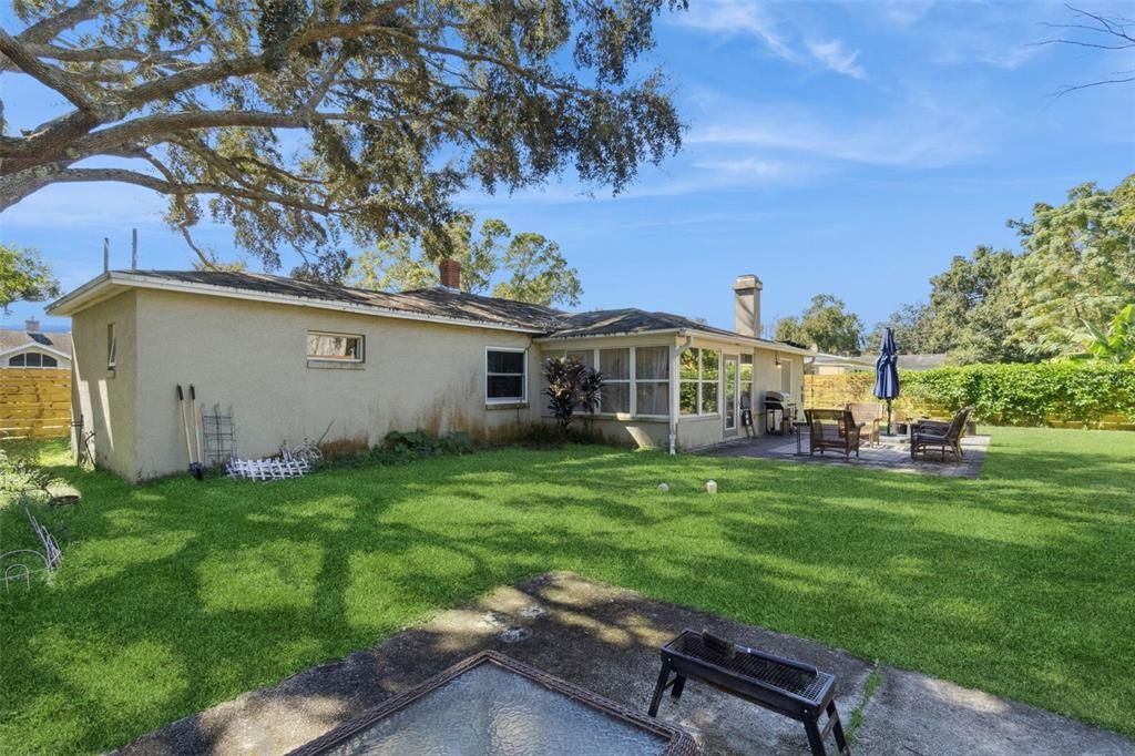 For Sale: $485,000 (3 beds, 3 baths, 1670 Square Feet)