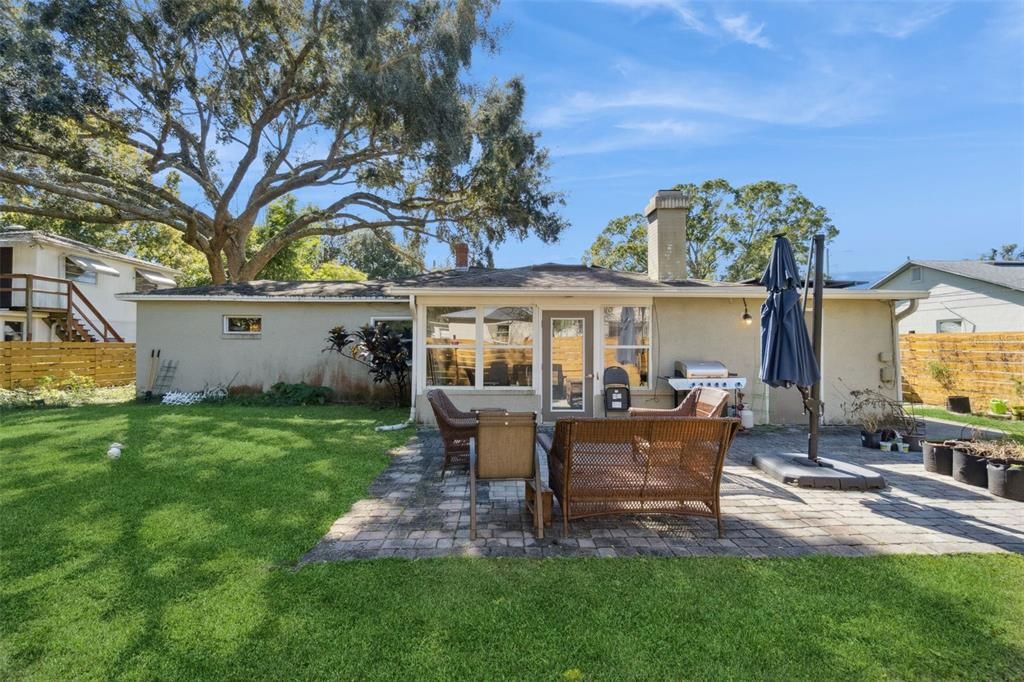 For Sale: $485,000 (3 beds, 3 baths, 1670 Square Feet)