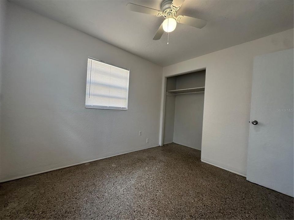 出租: $1,325 (2 贝兹, 1 浴室, 635 平方英尺)