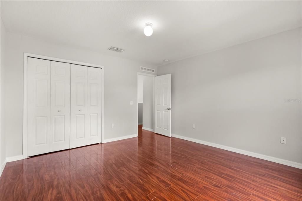 For Rent: $2,250 (4 beds, 2 baths, 2836 Square Feet)