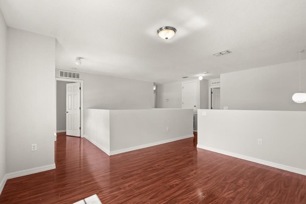 For Rent: $2,250 (4 beds, 2 baths, 2836 Square Feet)