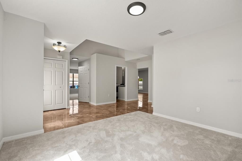 For Rent: $2,250 (4 beds, 2 baths, 2836 Square Feet)