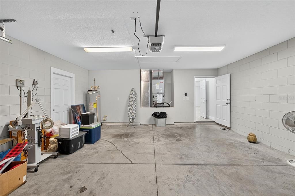 For Sale: $344,000 (3 beds, 2 baths, 2059 Square Feet)