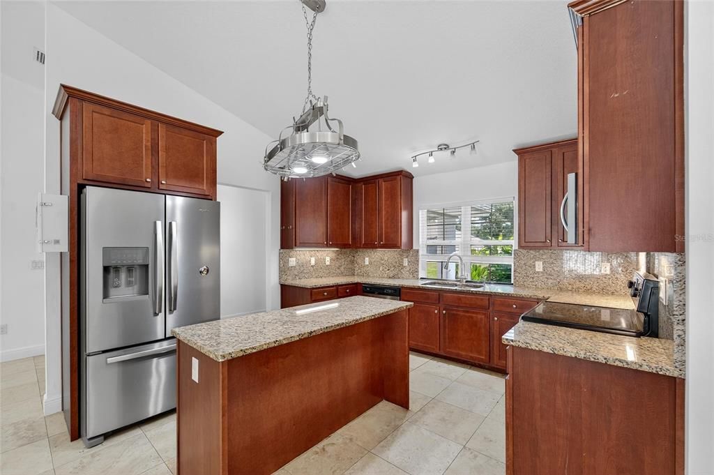 For Sale: $344,000 (3 beds, 2 baths, 2059 Square Feet)