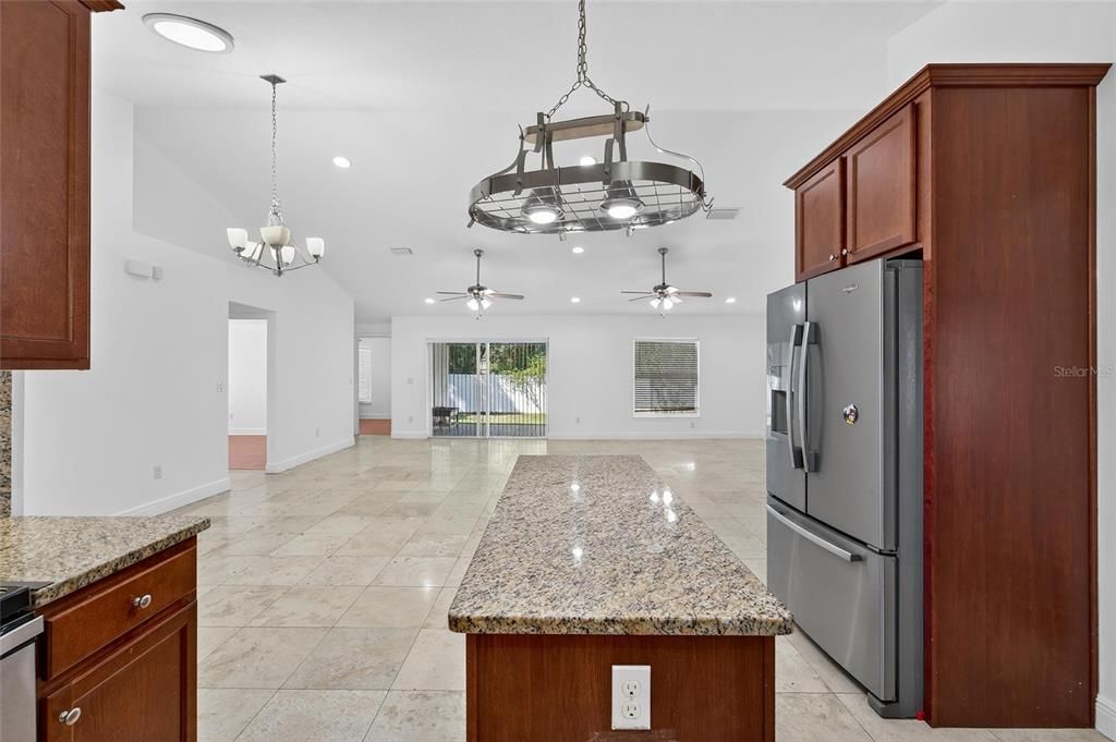 For Sale: $344,000 (3 beds, 2 baths, 2059 Square Feet)