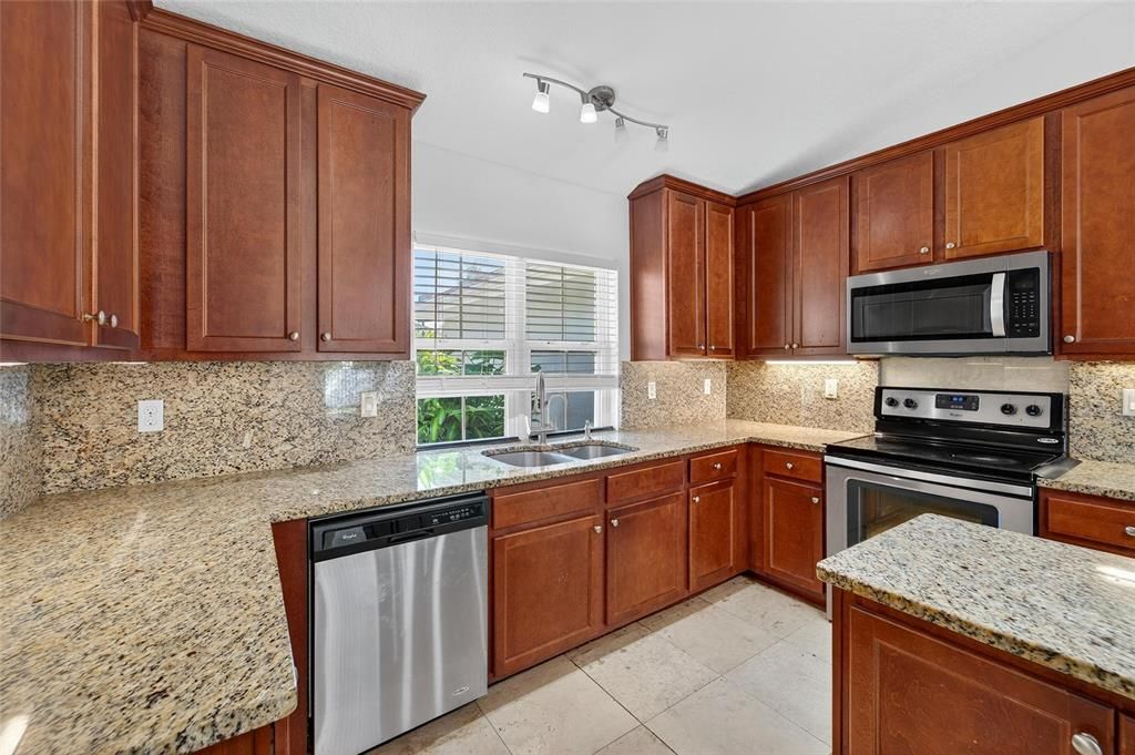 For Sale: $344,000 (3 beds, 2 baths, 2059 Square Feet)