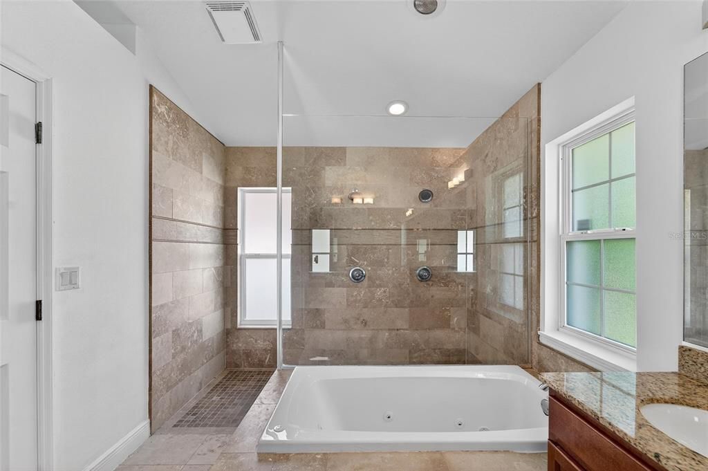 For Sale: $344,000 (3 beds, 2 baths, 2059 Square Feet)