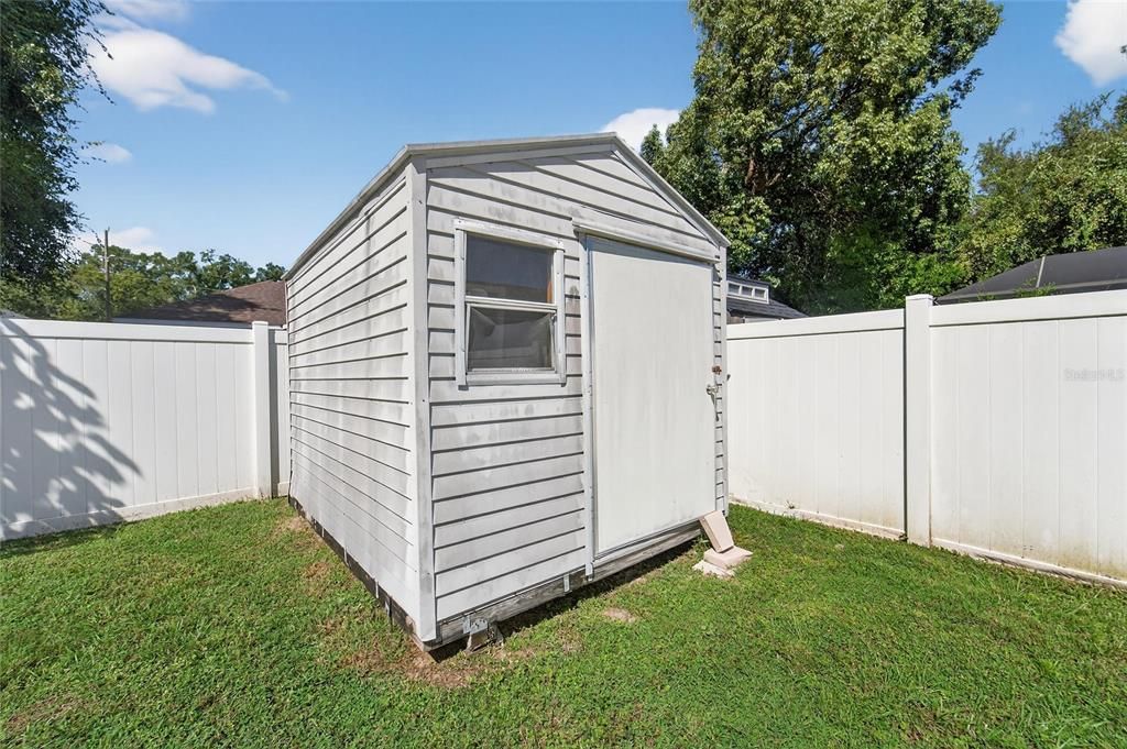 For Sale: $344,000 (3 beds, 2 baths, 2059 Square Feet)