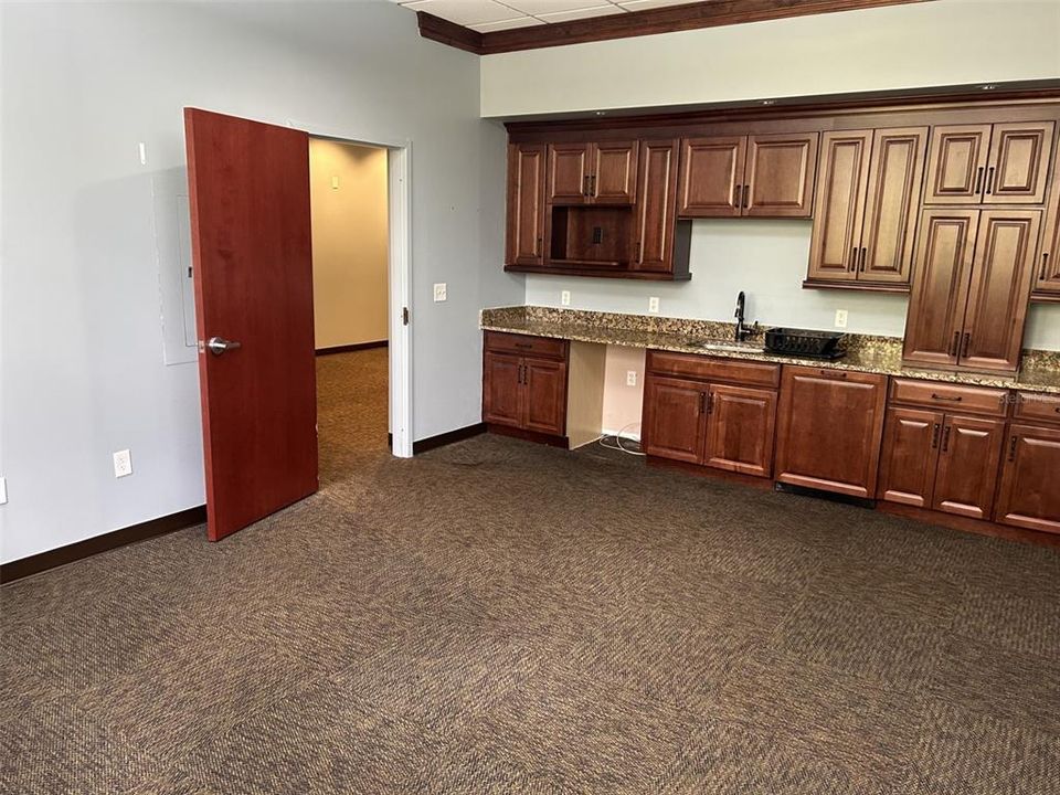 待售: $29,205 (0 贝兹, 0 浴室, 0 平方英尺)