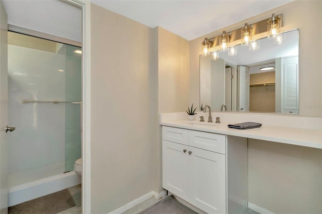 En Renta: $3,200 (2 camas, 2 baños, 1300 Pies cuadrados)