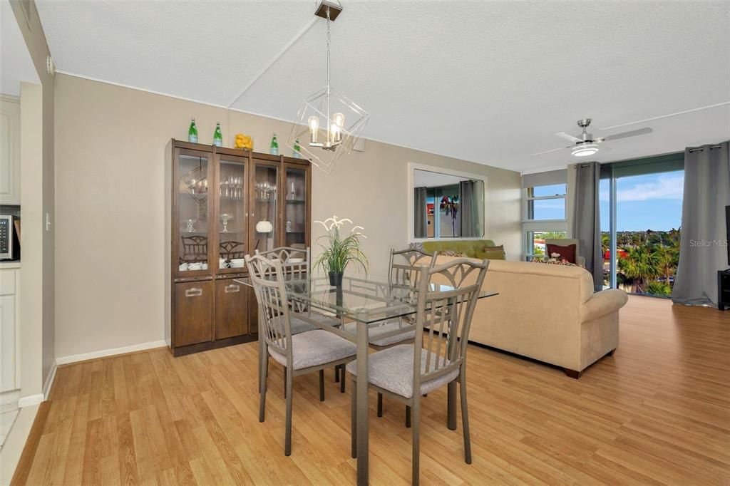 En Renta: $3,200 (2 camas, 2 baños, 1300 Pies cuadrados)