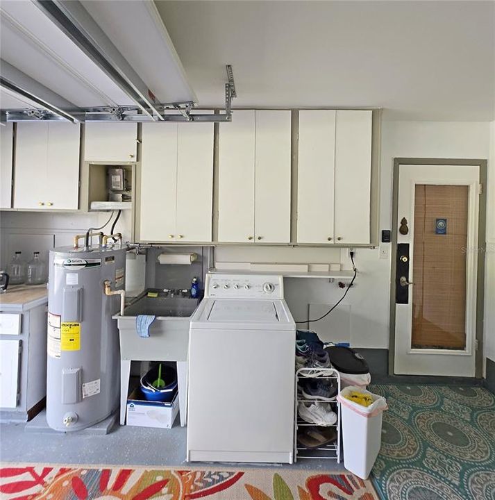 Active With Contract: $219,900 (2 beds, 2 baths, 1204 Square Feet)