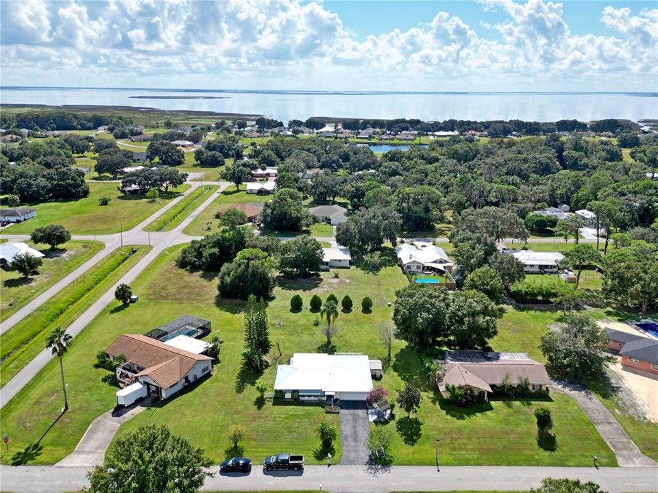 Active With Contract: $219,900 (2 beds, 2 baths, 1204 Square Feet)