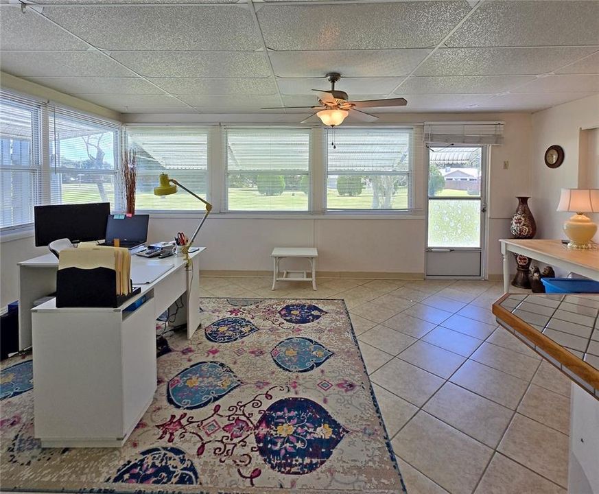 Active With Contract: $219,900 (2 beds, 2 baths, 1204 Square Feet)