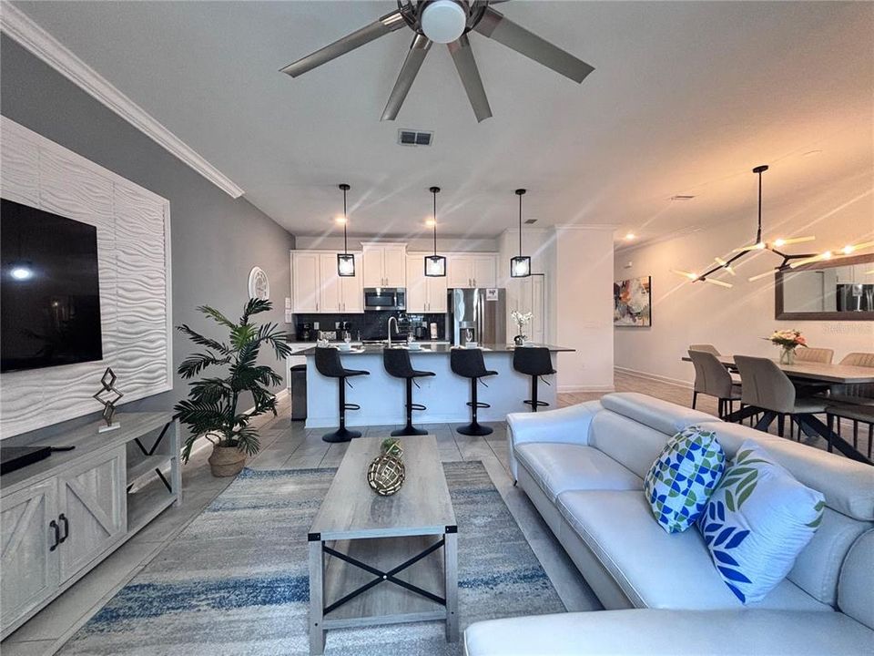 For Sale: $480,000 (4 beds, 3 baths, 1902 Square Feet)