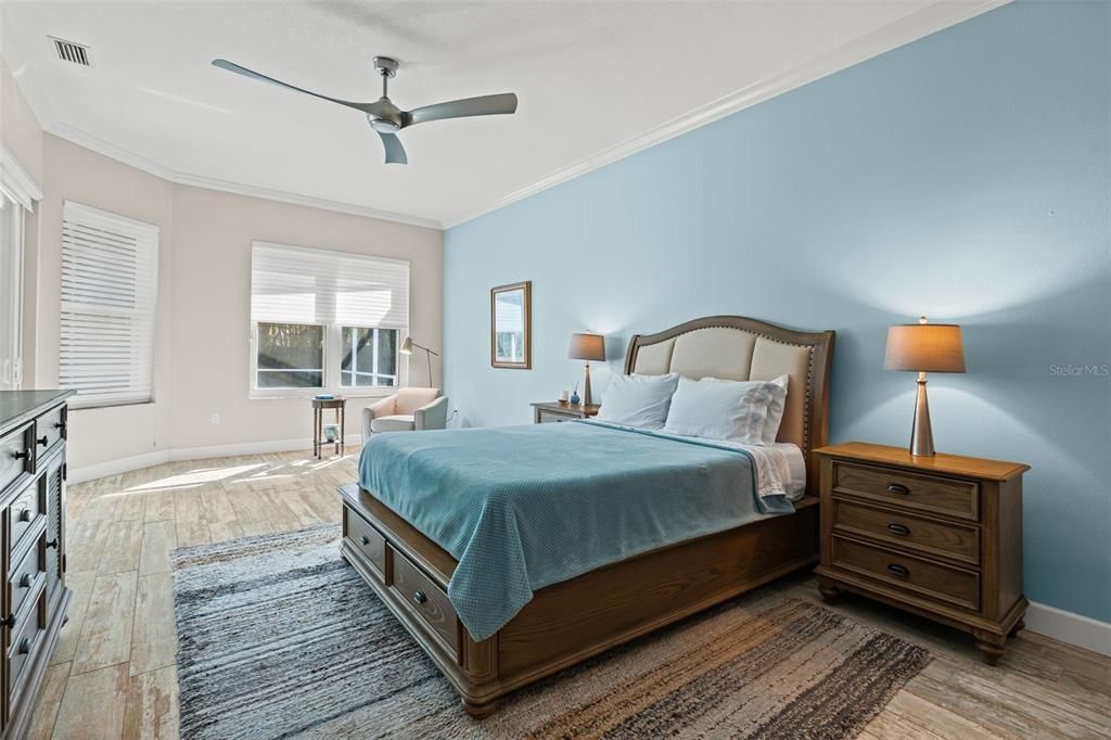 出租: $4,500 (4 贝兹, 3 浴室, 2728 平方英尺)